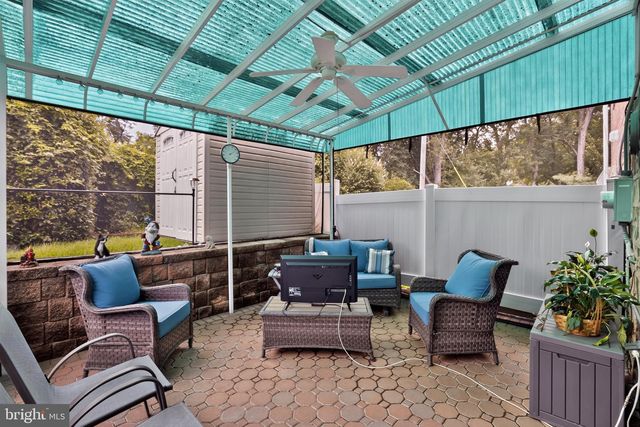 3742 PEARSON AVE, Philadelphia, PA 19114
