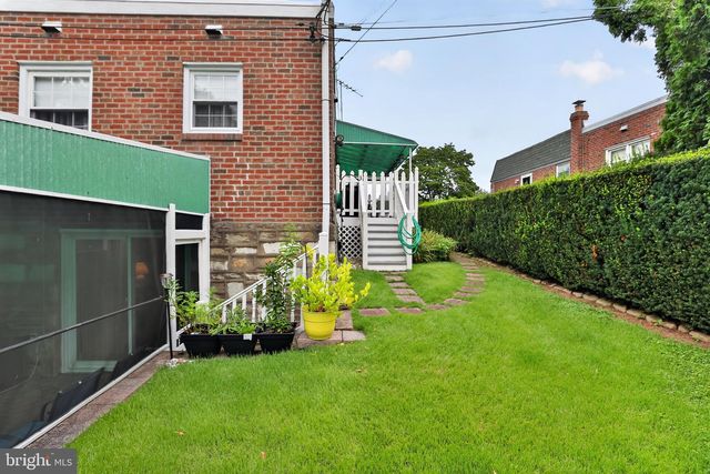 3742 PEARSON AVE, Philadelphia, PA 19114