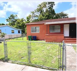 890 NW 106th St 890, Miami, FL 33150