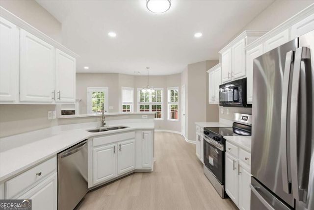 198 Wallace Hill Court, Lawrenceville, GA 30045