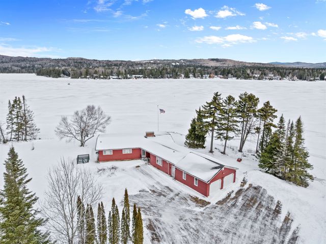 166 Spooner Road, Pittsburg, NH 03592