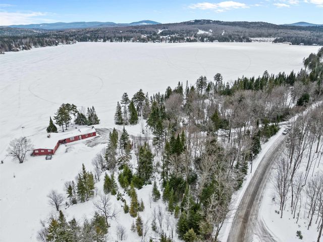 166 Spooner Road, Pittsburg, NH 03592