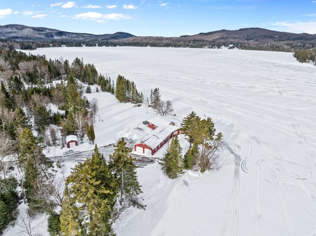166 Spooner Road, Pittsburg, NH 03592