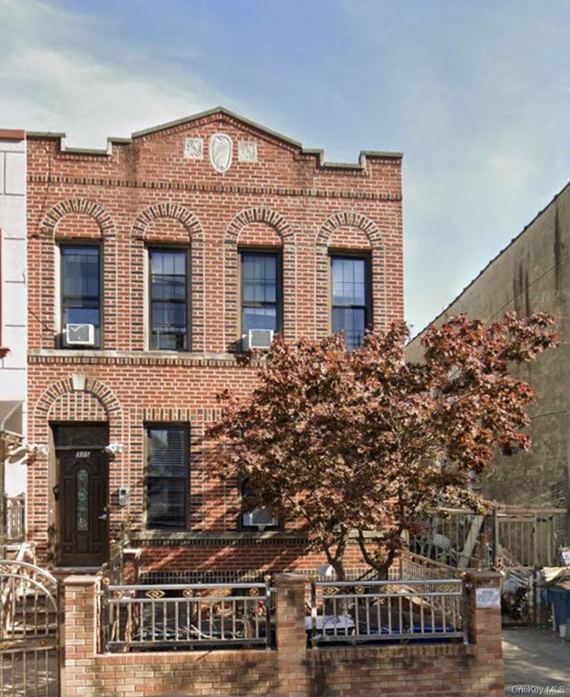 325 E 54th Street, Brooklyn, NY 11203 — exterior