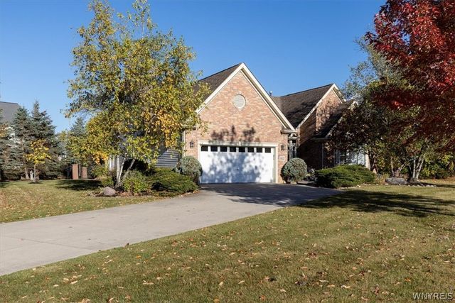 8622 Golden Rod Court, Clarence, NY 14051