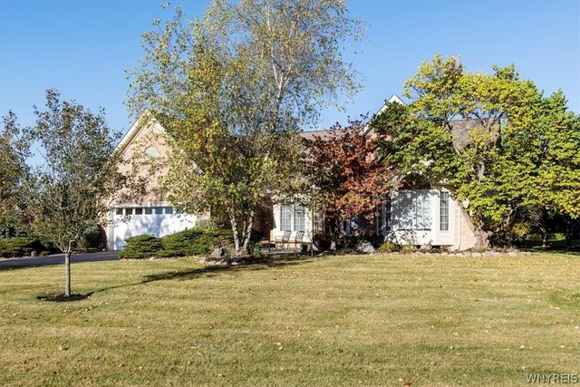 8622 Golden Rod Court, Clarence, NY 14051