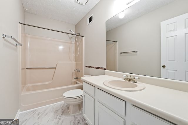 136 Sterling Court, Alpharetta, GA 30004