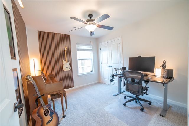 166 N Broyles Avenue, Fayetteville, AR 72704