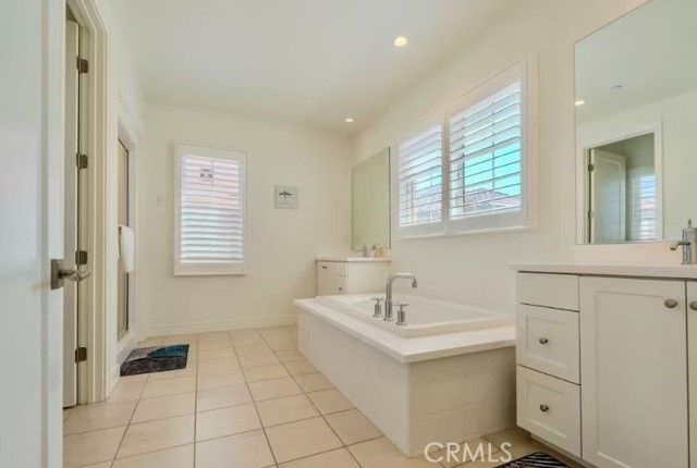 141 Dolci, Irvine, CA 92602