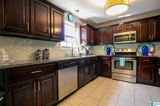 2514 CHELSEA WAY, Warrior, AL 35180