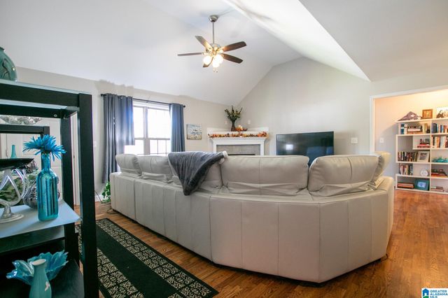 2514 CHELSEA WAY, Warrior, AL 35180