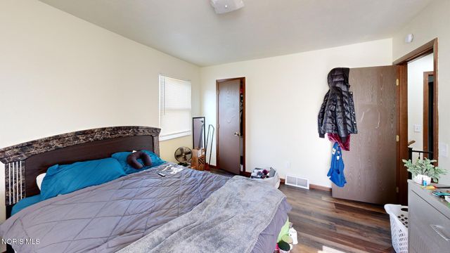 1163 Bernath, Toledo, OH 43615