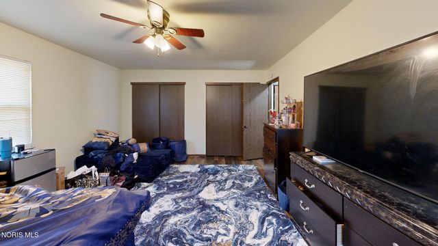 1163 Bernath, Toledo, OH 43615