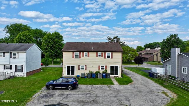 1163 Bernath, Toledo, OH 43615