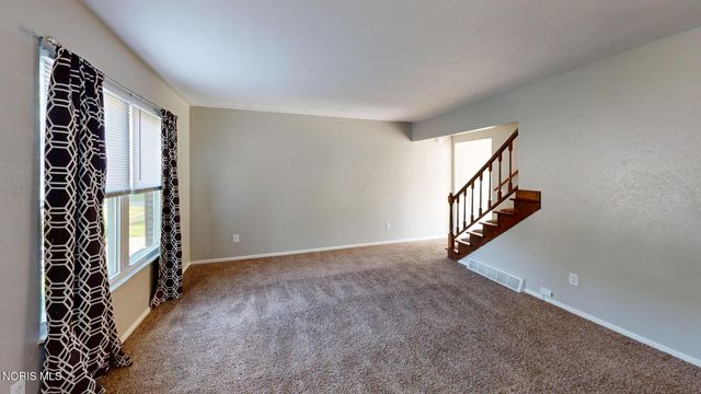 1163 Bernath, Toledo, OH 43615