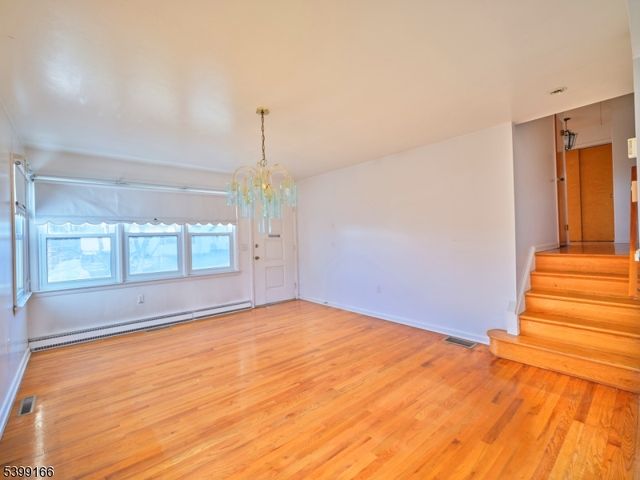 999 Wilbur Ave, Phillipsburg Town, NJ 08865