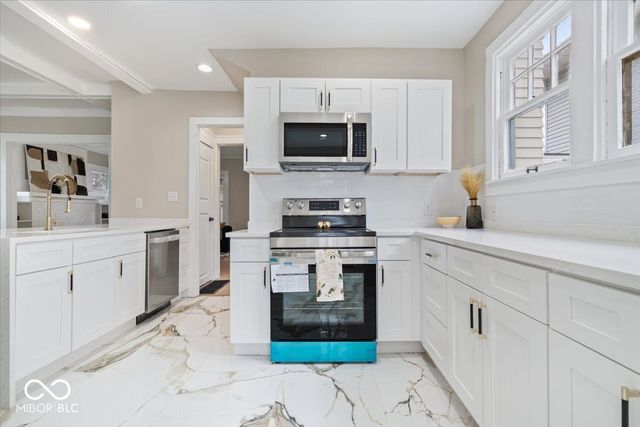 4045 Broadway Street, Indianapolis, IN 46205