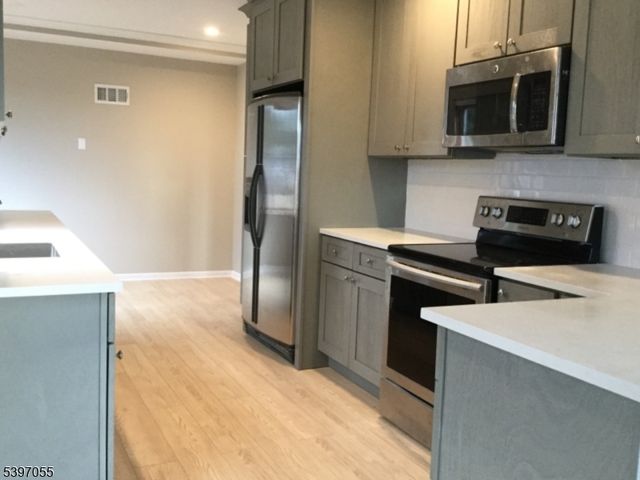 592 Dell Rd, Roxbury Twp., NJ 07850