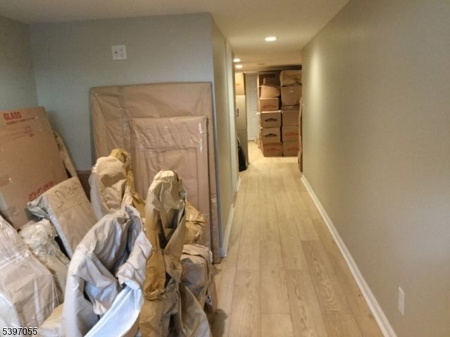 592 Dell Rd, Roxbury Twp., NJ 07850