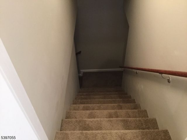 592 Dell Rd, Roxbury Twp., NJ 07850