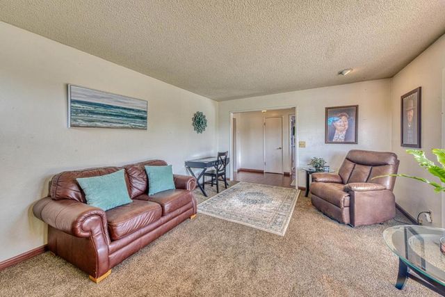 Middlefield Road A, Salinas, CA 93906