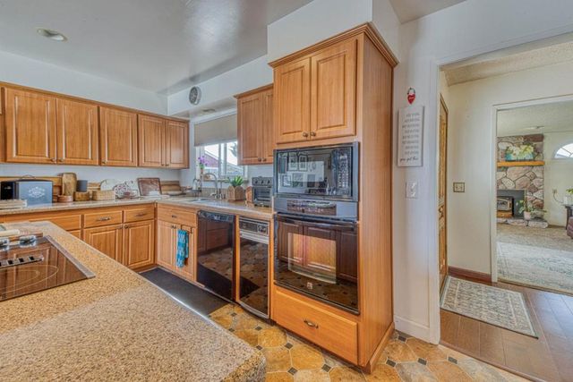 Middlefield Road A, Salinas, CA 93906