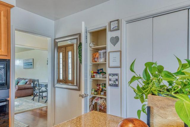 Middlefield Road A, Salinas, CA 93906
