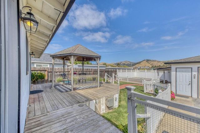 Middlefield Road A, Salinas, CA 93906