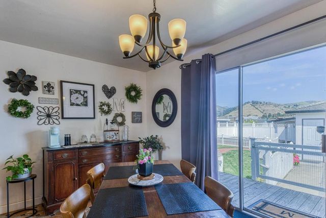 Middlefield Road A, Salinas, CA 93906