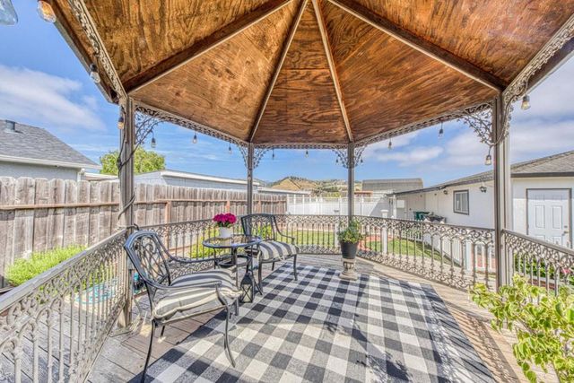 Middlefield Road A, Salinas, CA 93906