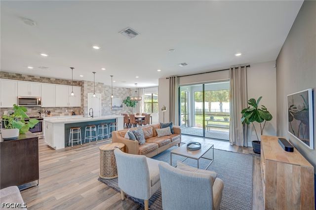 9391 Bramley TER, Fort Myers, FL 33967
