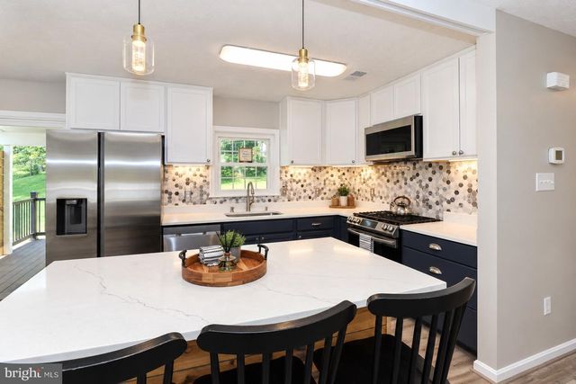 3153 HOWELLSVILLE RD, Front Royal, VA 22630