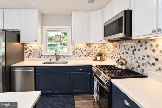 3153 HOWELLSVILLE RD, Front Royal, VA 22630