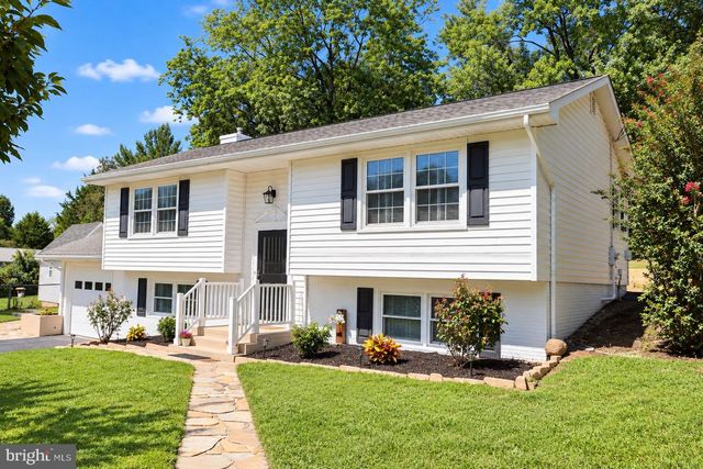 3153 HOWELLSVILLE RD, Front Royal, VA 22630