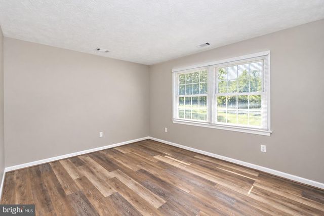 3153 HOWELLSVILLE RD, Front Royal, VA 22630