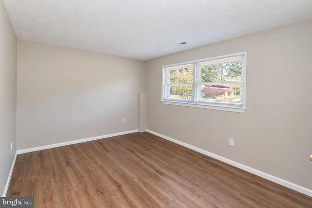 3153 HOWELLSVILLE RD, Front Royal, VA 22630