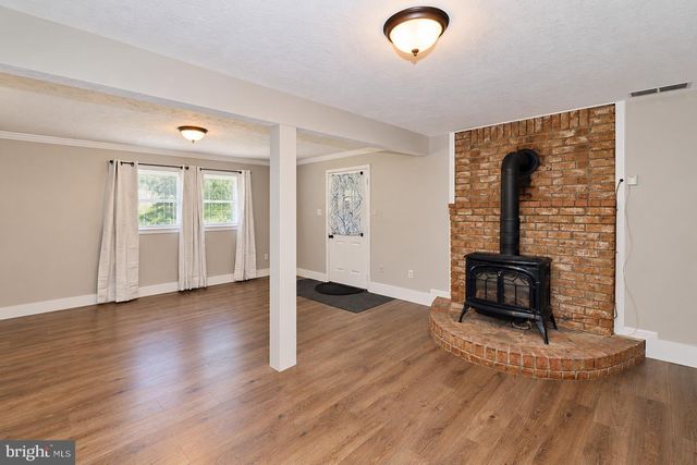 3153 HOWELLSVILLE RD, Front Royal, VA 22630