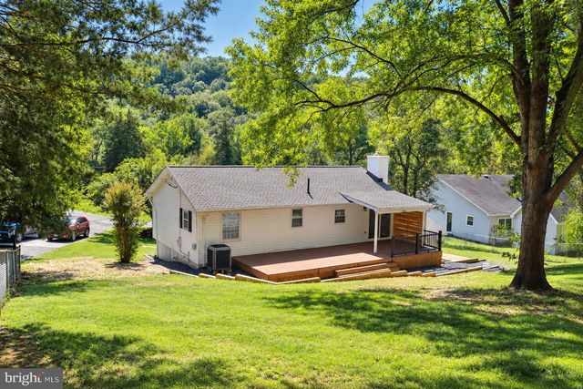 3153 HOWELLSVILLE RD, Front Royal, VA 22630