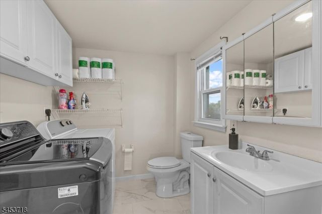 101 S 18Th Ave, Manville Boro, NJ 08835
