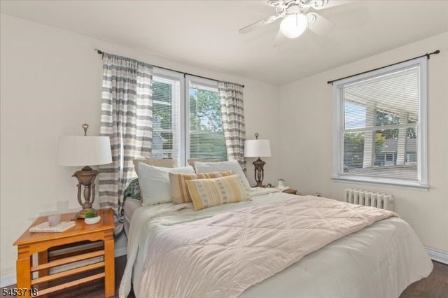 101 S 18Th Ave, Manville Boro, NJ 08835