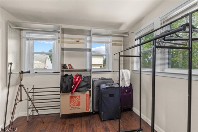 101 S 18Th Ave, Manville Boro, NJ 08835