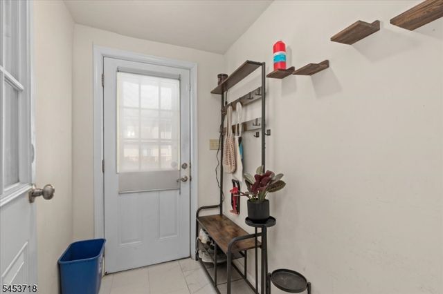 101 S 18Th Ave, Manville Boro, NJ 08835