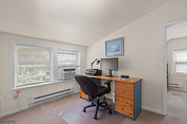 101 S 18Th Ave, Manville Boro, NJ 08835