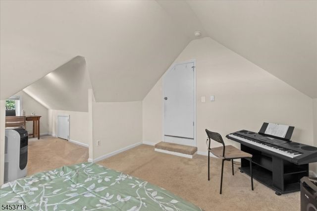 101 S 18Th Ave, Manville Boro, NJ 08835