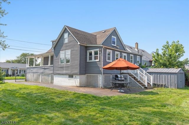 101 S 18Th Ave, Manville Boro, NJ 08835