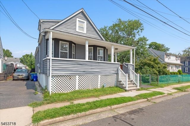 101 S 18Th Ave, Manville Boro, NJ 08835