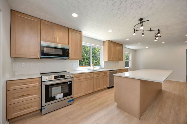 7764 Rolling Meadows Drive, West Chester, OH 45069