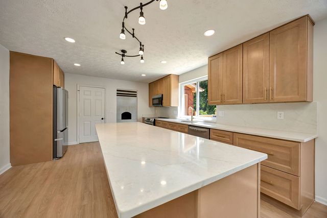 7764 Rolling Meadows Drive, West Chester, OH 45069