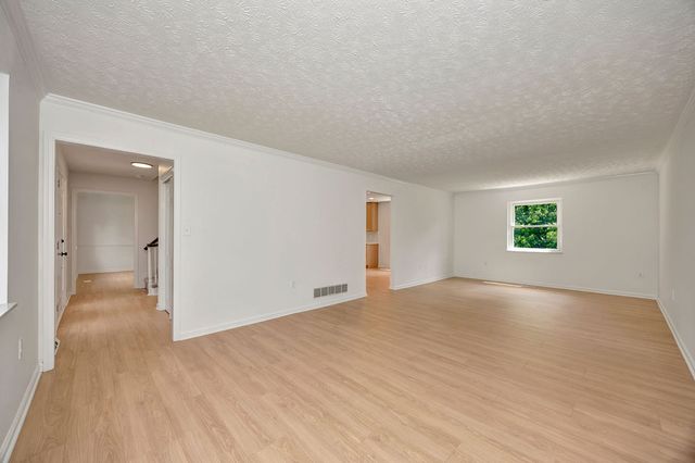 7764 Rolling Meadows Drive, West Chester, OH 45069