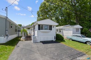 15 Broadway North, Westbrook, CT 06498